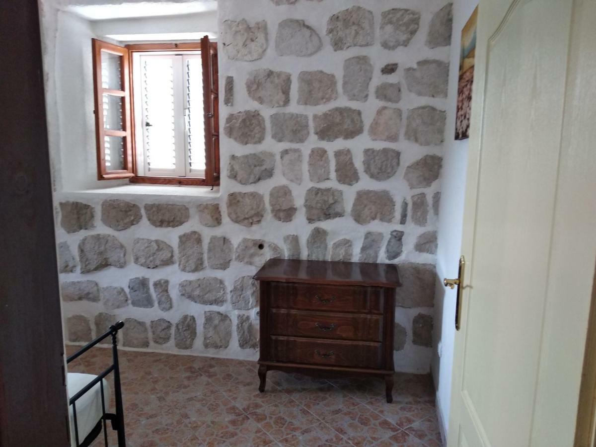Old House Perastアパートメント エクステリア 写真