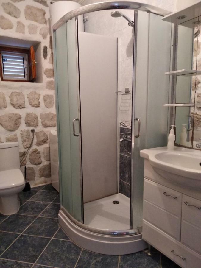 Old House Perastアパートメント エクステリア 写真